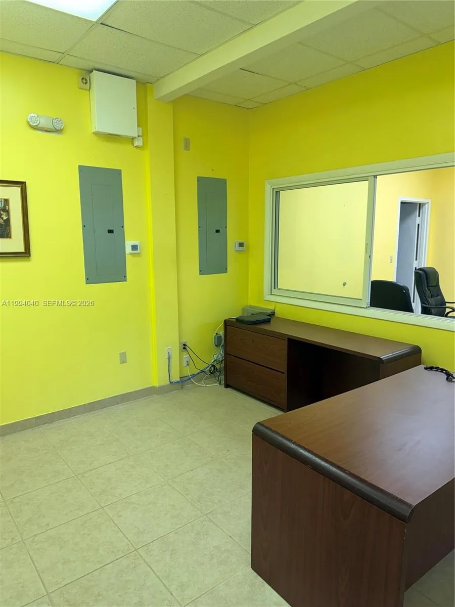 4700 W Prospect Rd 111, Fort Lauderdale, Florida 3, Fort Lauderdale, Florida 33309, ,Commercial Lease,For Rent,4700 W Prospect Rd 111, Fort Lauderdale, Florida 3,A11994040