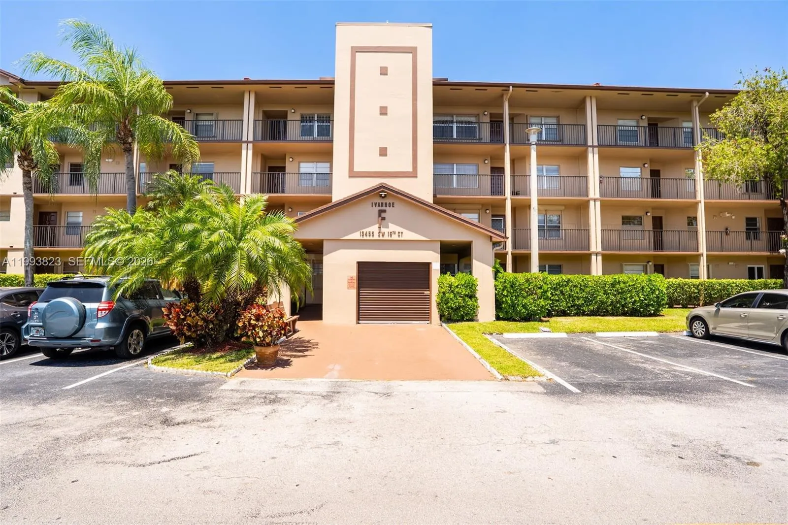 13455 Sw 16th Ct 306f, Pembroke Pines, Florida 330, Pembroke Pines, Florida 33027, 2 Bedrooms Bedrooms, ,1 BathroomBathrooms,Residential Lease,For Rent,13455 Sw 16th Ct 306f, Pembroke Pines, Florida 330,A11993823