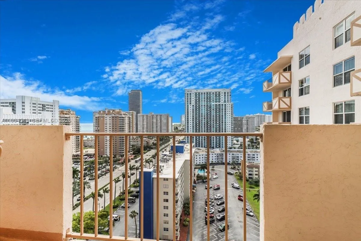1865 S Ocean Dr 12n, Hallandale Beach, Florida 330, Hallandale Beach, Florida 33009, 1 Bedroom Bedrooms, ,2 BathroomsBathrooms,Residential Lease,For Rent,1865 S Ocean Dr 12n, Hallandale Beach, Florida 330,A11994049