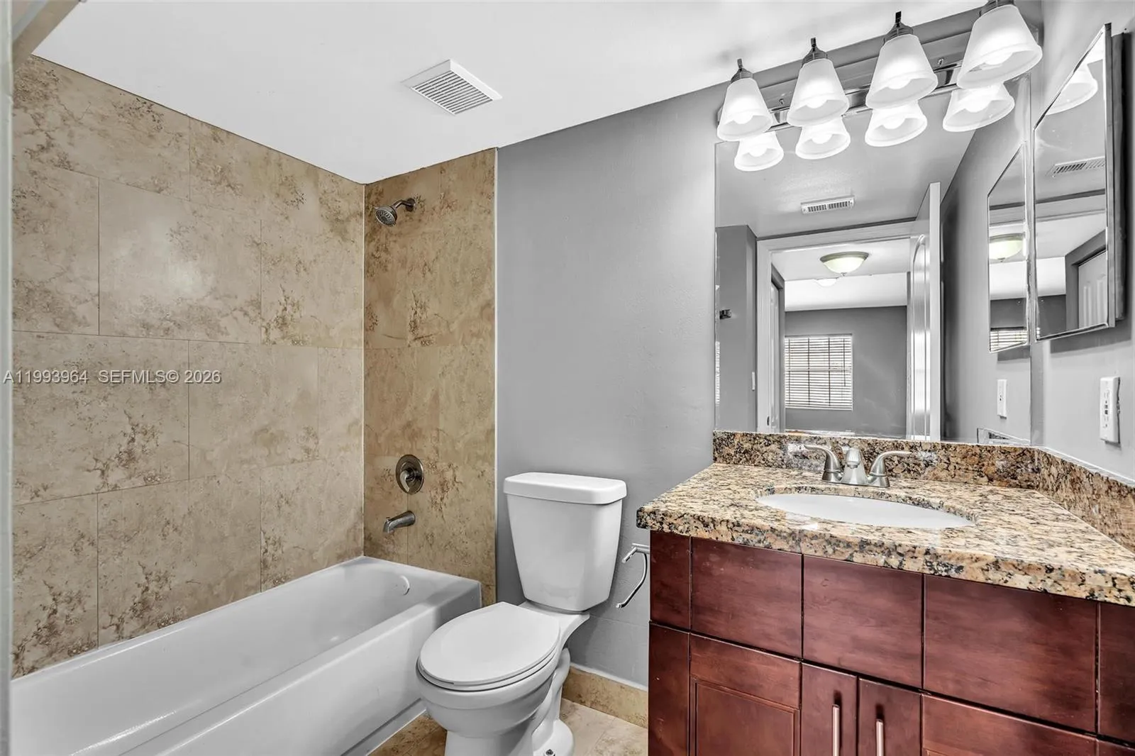 2881 N Oakland Forest Dr 212, Oakland Park, Florid, Oakland Park, Florida 33309, 2 Bedrooms Bedrooms, ,2 BathroomsBathrooms,Residential Lease,For Rent,2881 N Oakland Forest Dr 212, Oakland Park, Florid,A11993964