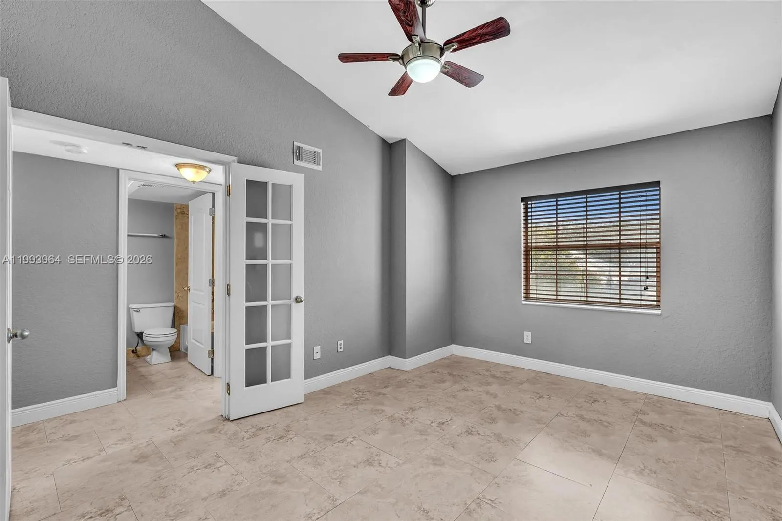 2881 N Oakland Forest Dr 212, Oakland Park, Florid, Oakland Park, Florida 33309, 2 Bedrooms Bedrooms, ,2 BathroomsBathrooms,Residential Lease,For Rent,2881 N Oakland Forest Dr 212, Oakland Park, Florid,A11993964