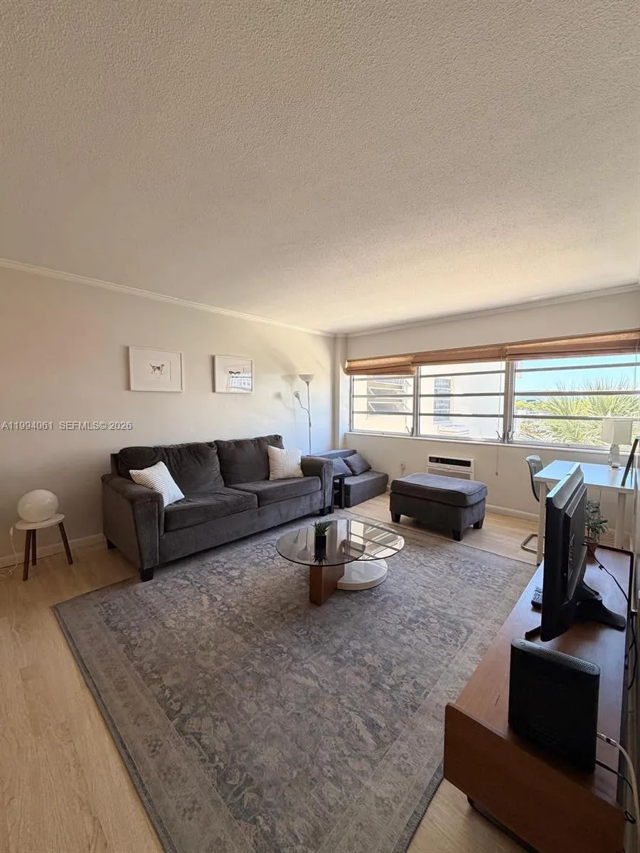 220 Kings Point Dr 509, Sunny Isles Beach, Florida, Sunny Isles Beach, Florida 33160, 2 Bedrooms Bedrooms, ,1 BathroomBathrooms,Residential Lease,For Rent,220 Kings Point Dr 509, Sunny Isles Beach, Florida,A11994061