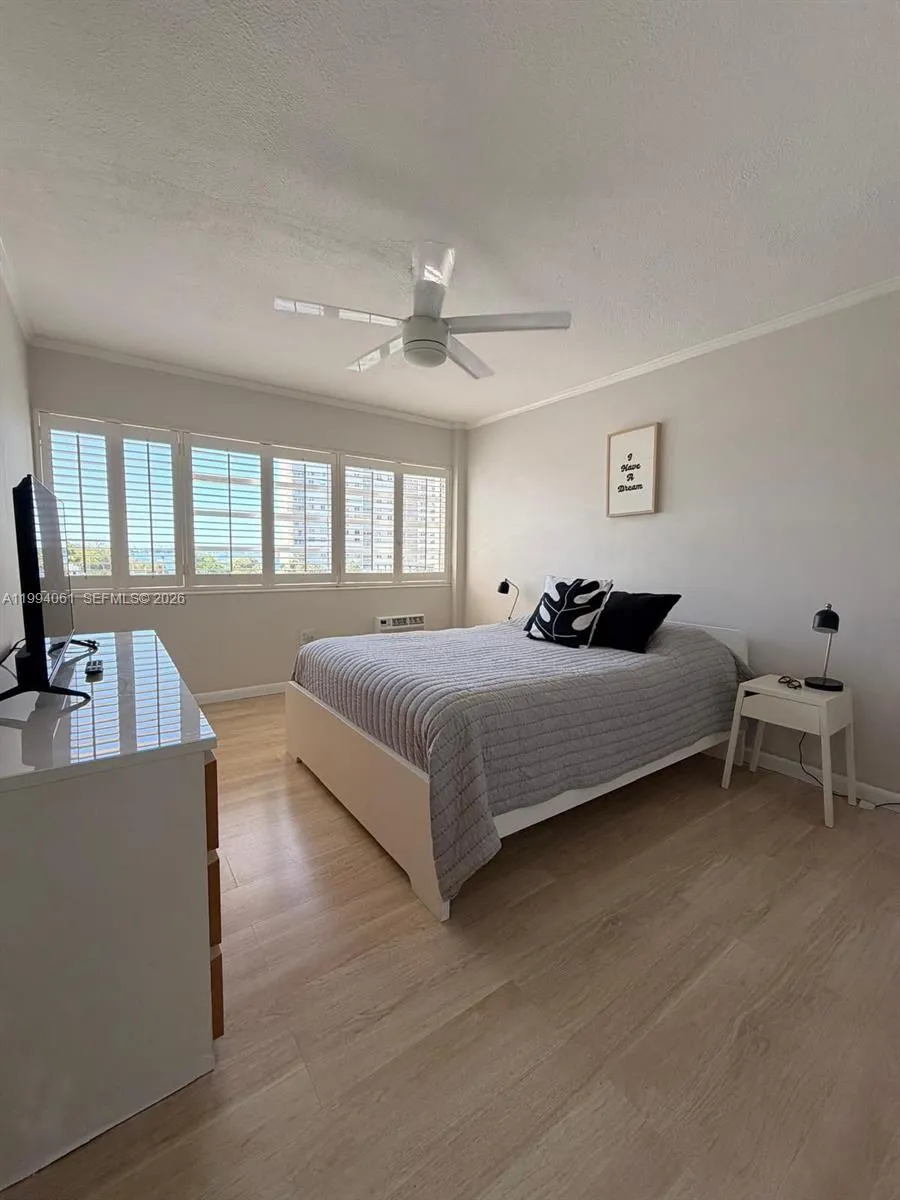 220 Kings Point Dr 509, Sunny Isles Beach, Florida, Sunny Isles Beach, Florida 33160, 2 Bedrooms Bedrooms, ,1 BathroomBathrooms,Residential Lease,For Rent,220 Kings Point Dr 509, Sunny Isles Beach, Florida,A11994061