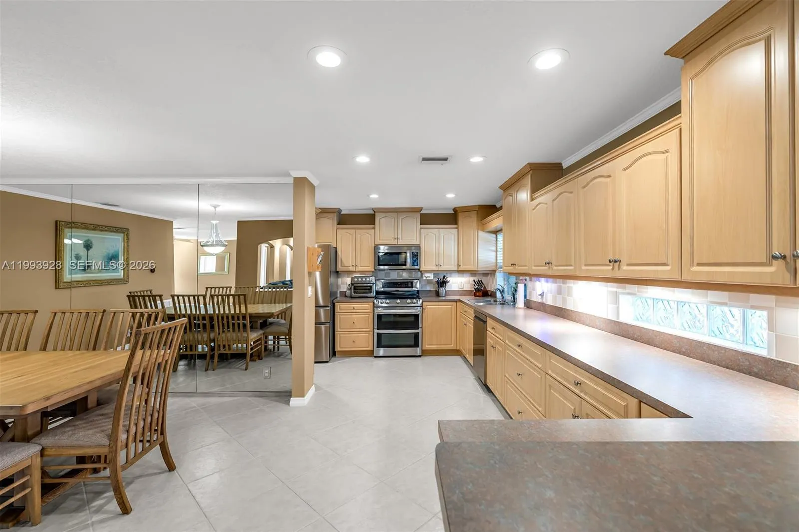 EXTENDED KITCHEN