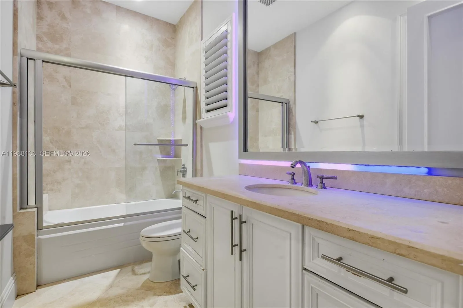 611 Sweet Bay Ave, Plantation, Florida 33324, Plantation, Florida 33324, 5 Bedrooms Bedrooms, ,6 BathroomsBathrooms,Residential,For Sale,611 Sweet Bay Ave, Plantation, Florida 33324,A11988133