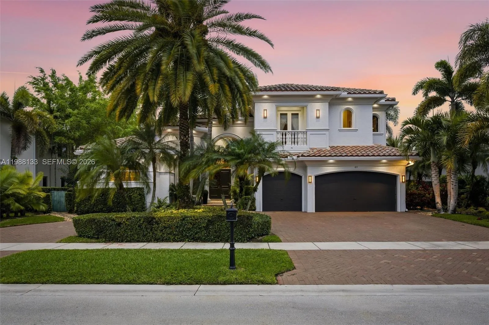 611 Sweet Bay Ave, Plantation, Florida 33324, Plantation, Florida 33324, 5 Bedrooms Bedrooms, ,6 BathroomsBathrooms,Residential,For Sale,611 Sweet Bay Ave, Plantation, Florida 33324,A11988133