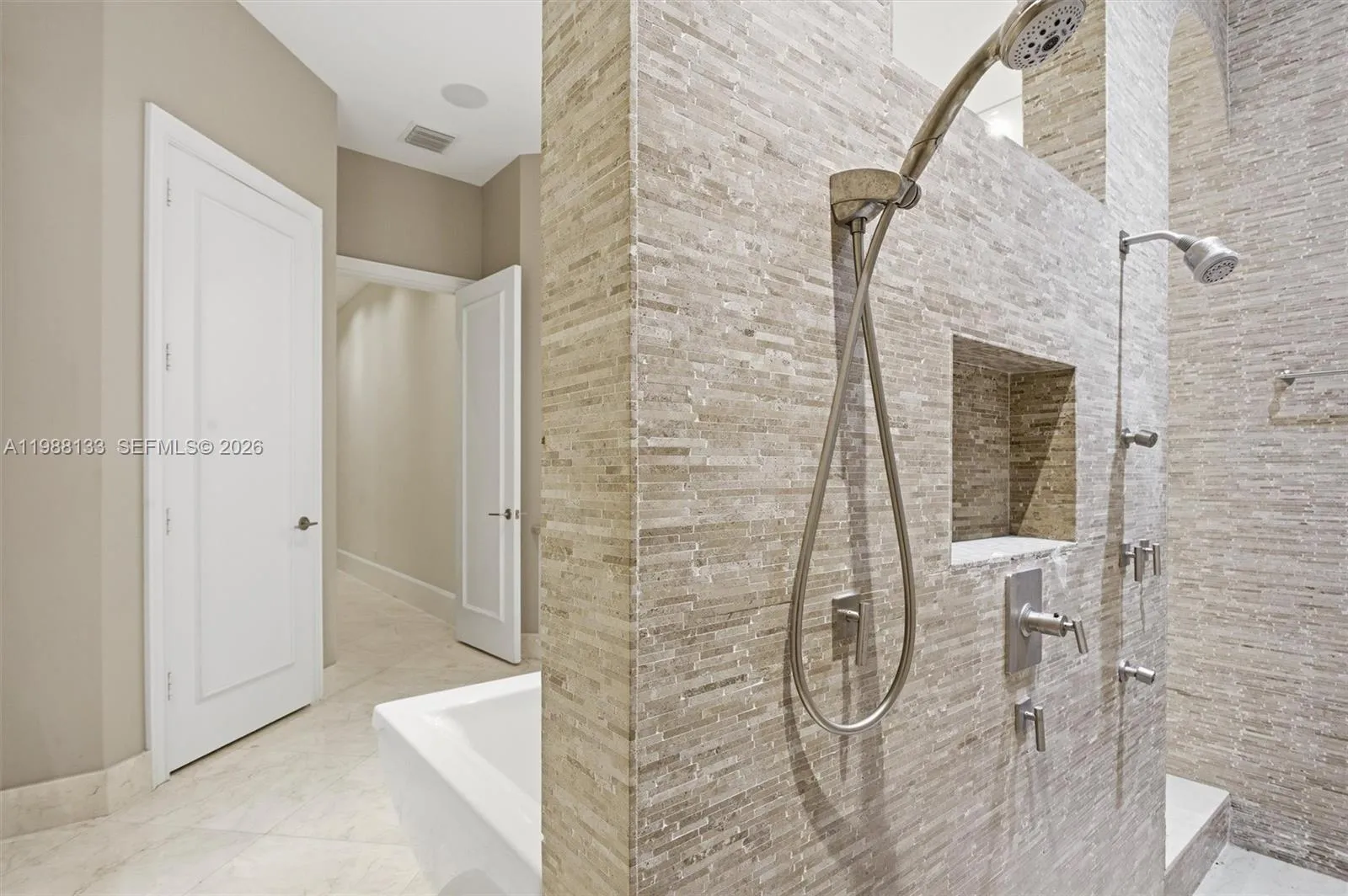 611 Sweet Bay Ave, Plantation, Florida 33324, Plantation, Florida 33324, 5 Bedrooms Bedrooms, ,6 BathroomsBathrooms,Residential,For Sale,611 Sweet Bay Ave, Plantation, Florida 33324,A11988133