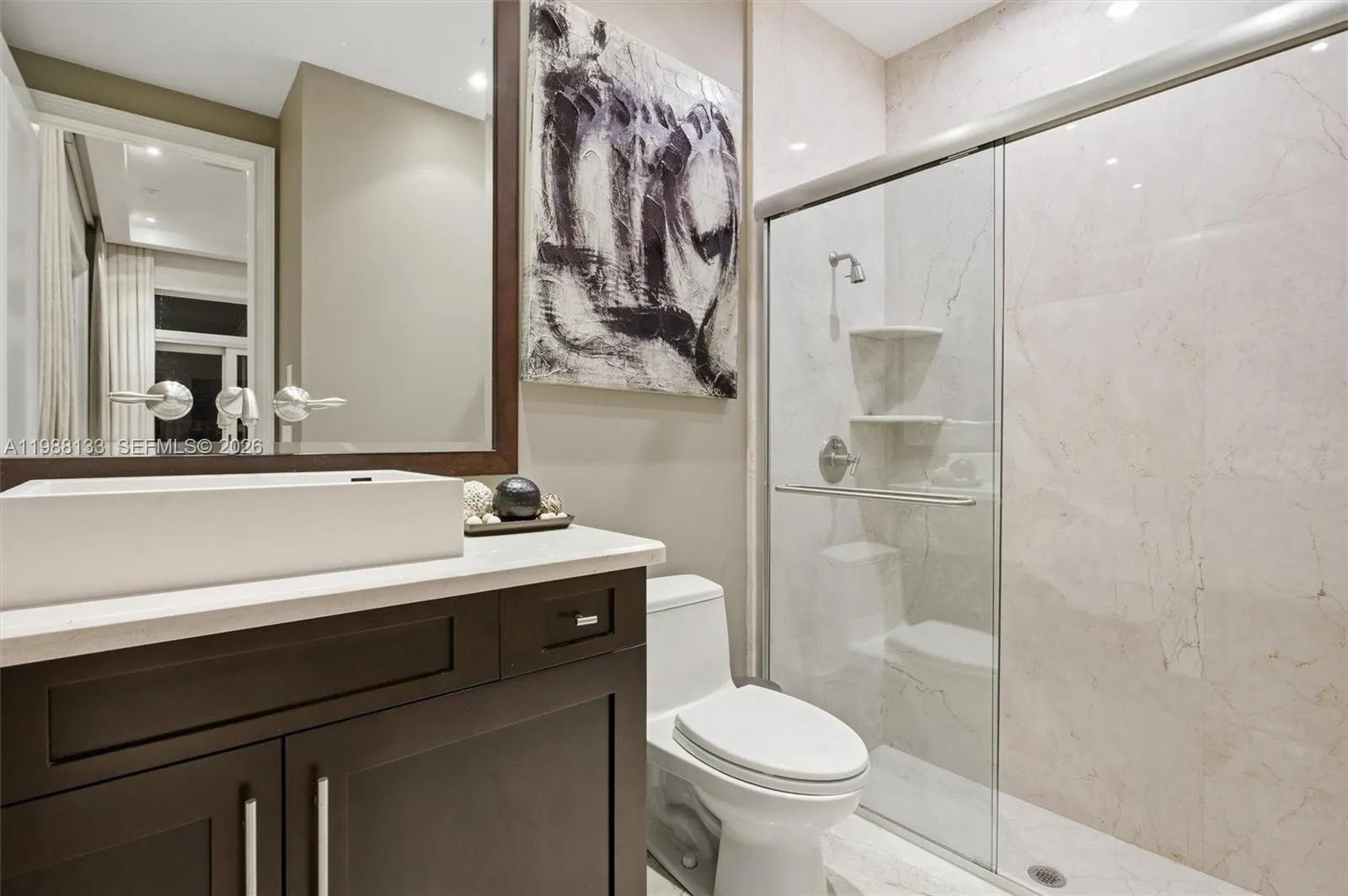 Cabana bath off of family room