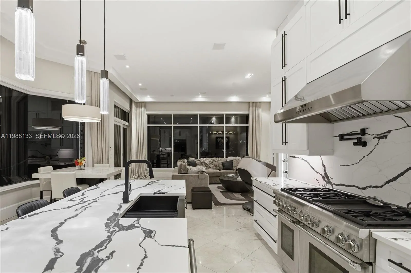 611 Sweet Bay Ave, Plantation, Florida 33324, Plantation, Florida 33324, 5 Bedrooms Bedrooms, ,6 BathroomsBathrooms,Residential,For Sale,611 Sweet Bay Ave, Plantation, Florida 33324,A11988133