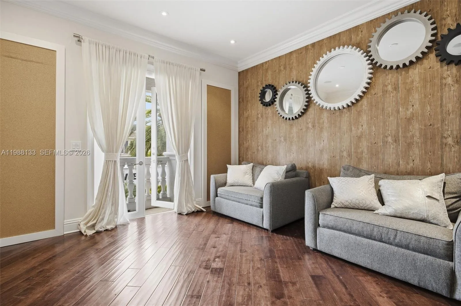 611 Sweet Bay Ave, Plantation, Florida 33324, Plantation, Florida 33324, 5 Bedrooms Bedrooms, ,6 BathroomsBathrooms,Residential,For Sale,611 Sweet Bay Ave, Plantation, Florida 33324,A11988133