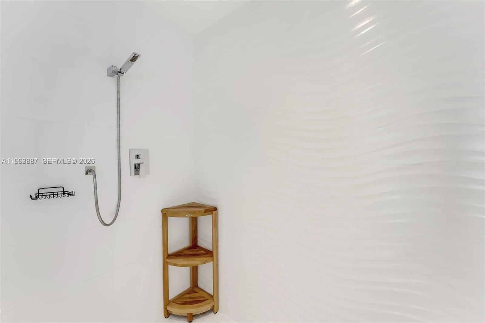 1524 Ne Quayside Ter A4, Miami, Florida 33138, Miami, Florida 33138, 3 Bedrooms Bedrooms, ,3 BathroomsBathrooms,Residential,For Sale,1524 Ne Quayside Ter A4, Miami, Florida 33138,A11993887