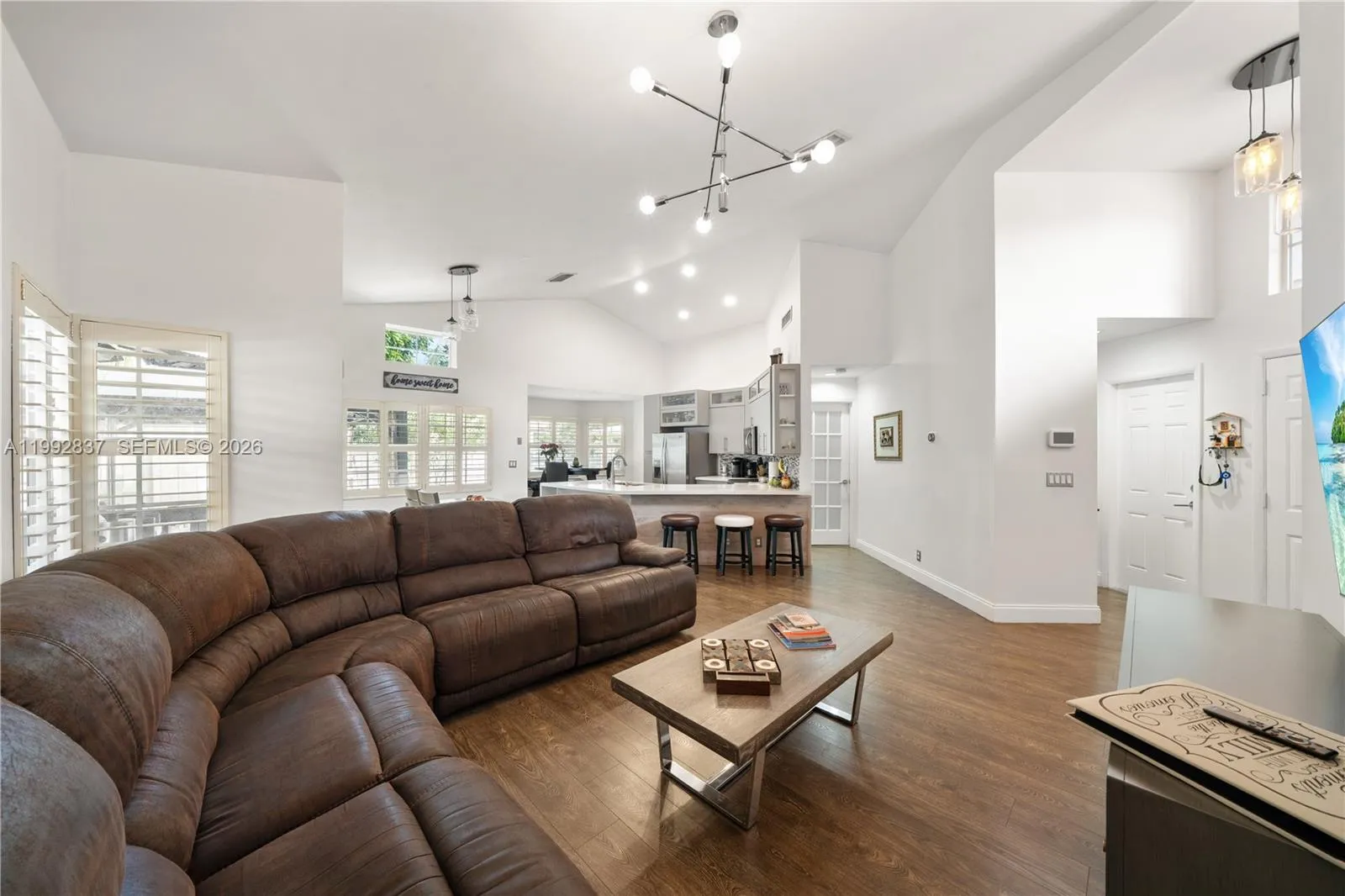 366 Bedford Ave, Weston, Florida 33326, Weston, Florida 33326, 3 Bedrooms Bedrooms, ,2 BathroomsBathrooms,Residential Lease,For Rent,366 Bedford Ave, Weston, Florida 33326,A11992837