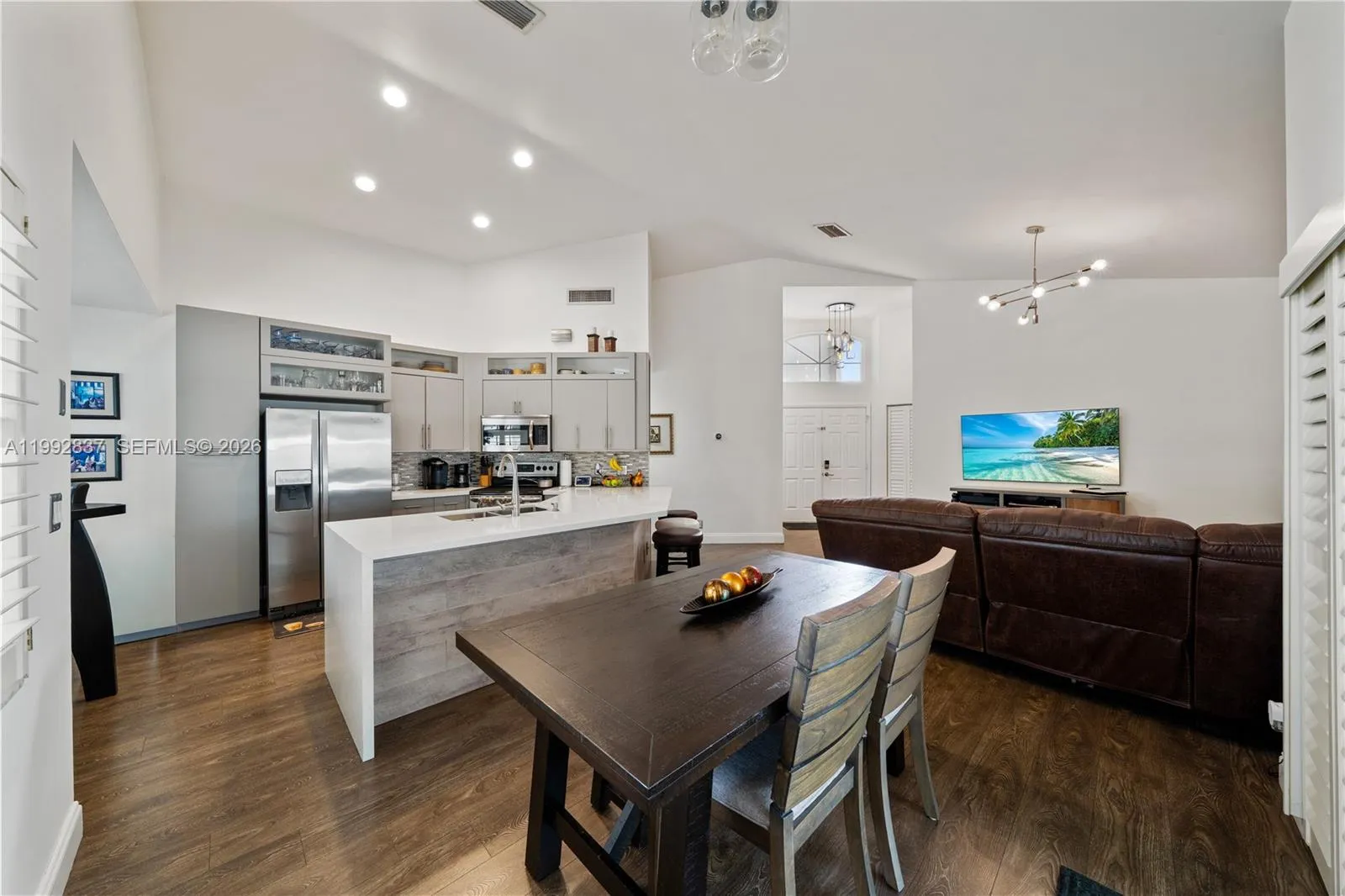 366 Bedford Ave, Weston, Florida 33326, Weston, Florida 33326, 3 Bedrooms Bedrooms, ,2 BathroomsBathrooms,Residential Lease,For Rent,366 Bedford Ave, Weston, Florida 33326,A11992837