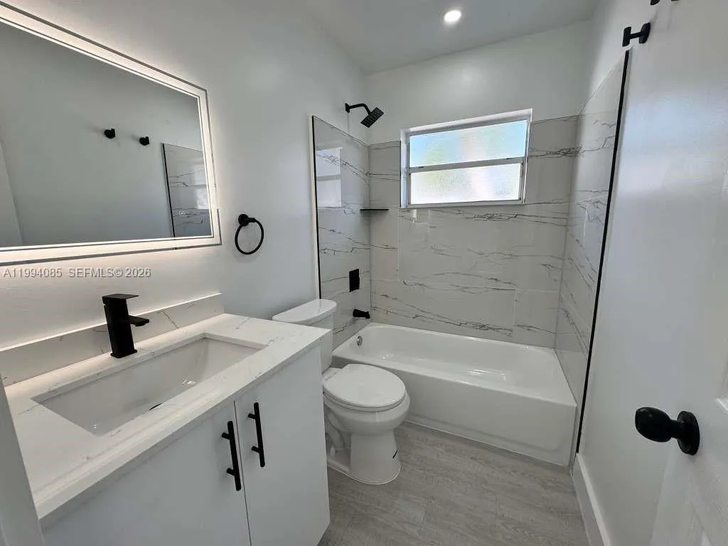 1401 Nw 45th St 1401, Fort Lauderdale, Florida 333, Fort Lauderdale, Florida 33309, 3 Bedrooms Bedrooms, ,2 BathroomsBathrooms,Residential Lease,For Rent,1401 Nw 45th St 1401, Fort Lauderdale, Florida 333,A11994085