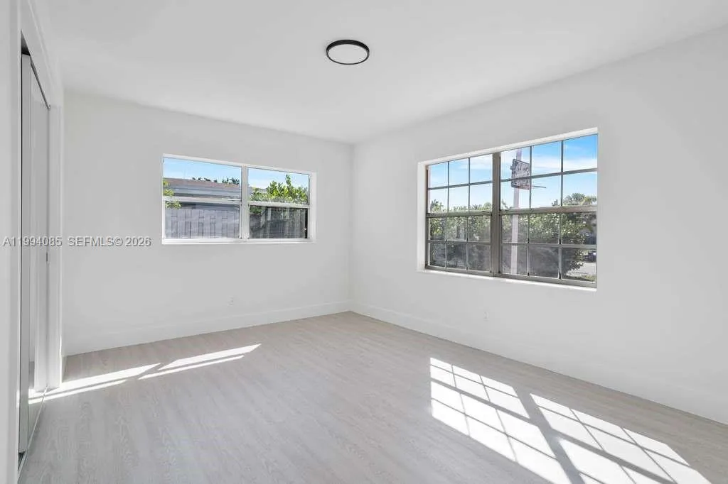 1401 Nw 45th St 1401, Fort Lauderdale, Florida 333, Fort Lauderdale, Florida 33309, 3 Bedrooms Bedrooms, ,2 BathroomsBathrooms,Residential Lease,For Rent,1401 Nw 45th St 1401, Fort Lauderdale, Florida 333,A11994085