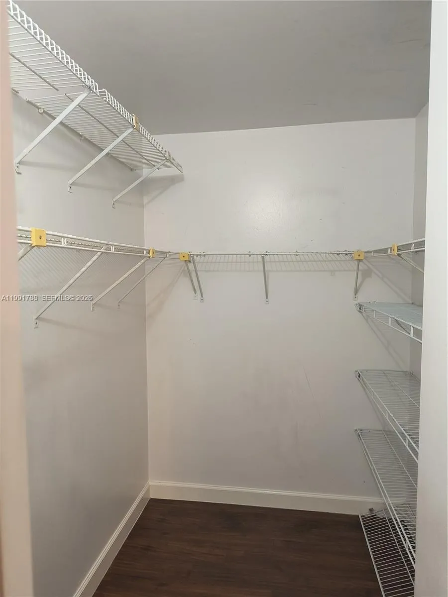 MASTER BEDROOM WALK IN CLOSET