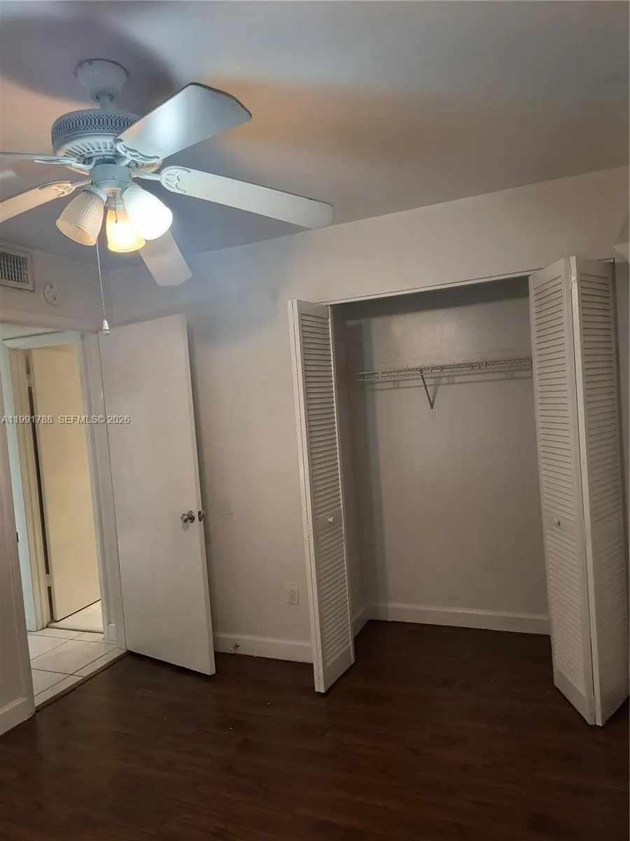 GUEST BEDRROOM
