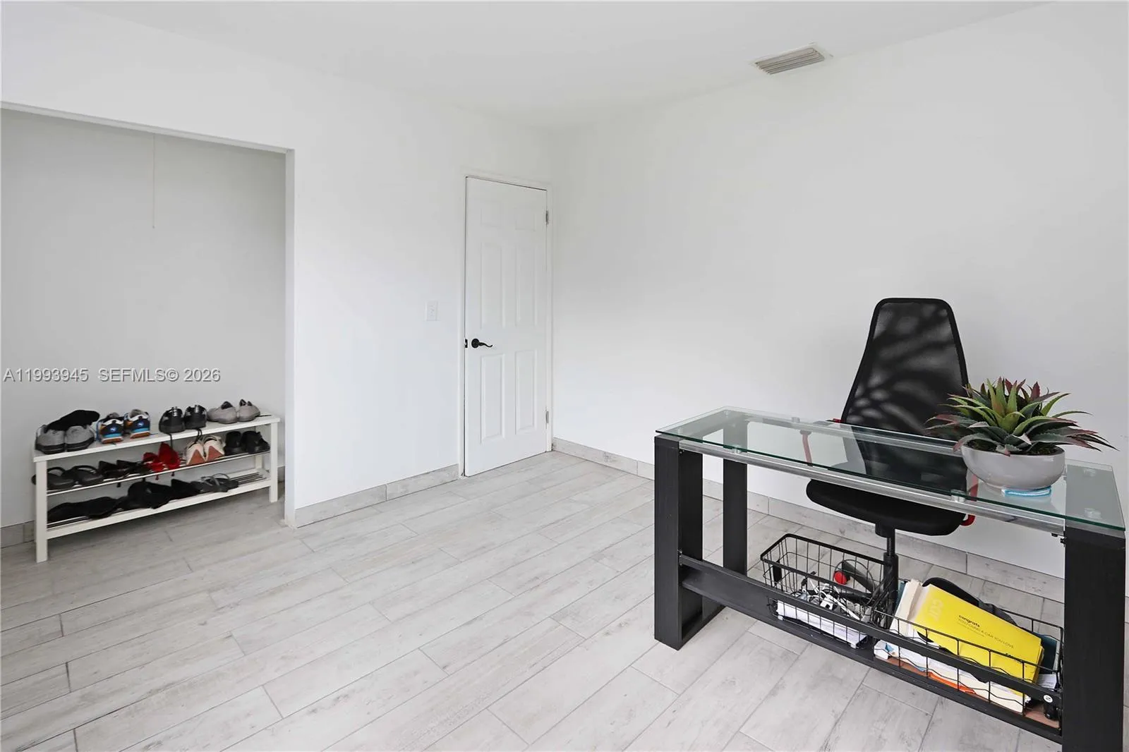 1510 Hayes St 0, Hollywood, Florida 33020, Hollywood, Florida 33020, 3 Bedrooms Bedrooms, ,2 BathroomsBathrooms,Residential Lease,For Rent,1510 Hayes St 0, Hollywood, Florida 33020,A11993945