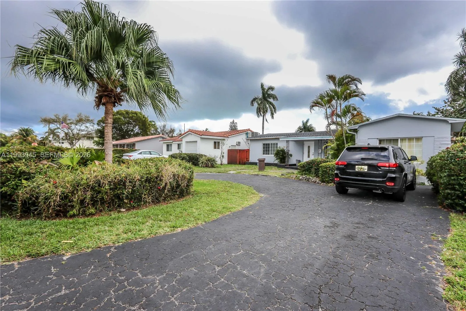 1510 Hayes St 0, Hollywood, Florida 33020, Hollywood, Florida 33020, 3 Bedrooms Bedrooms, ,2 BathroomsBathrooms,Residential Lease,For Rent,1510 Hayes St 0, Hollywood, Florida 33020,A11993945