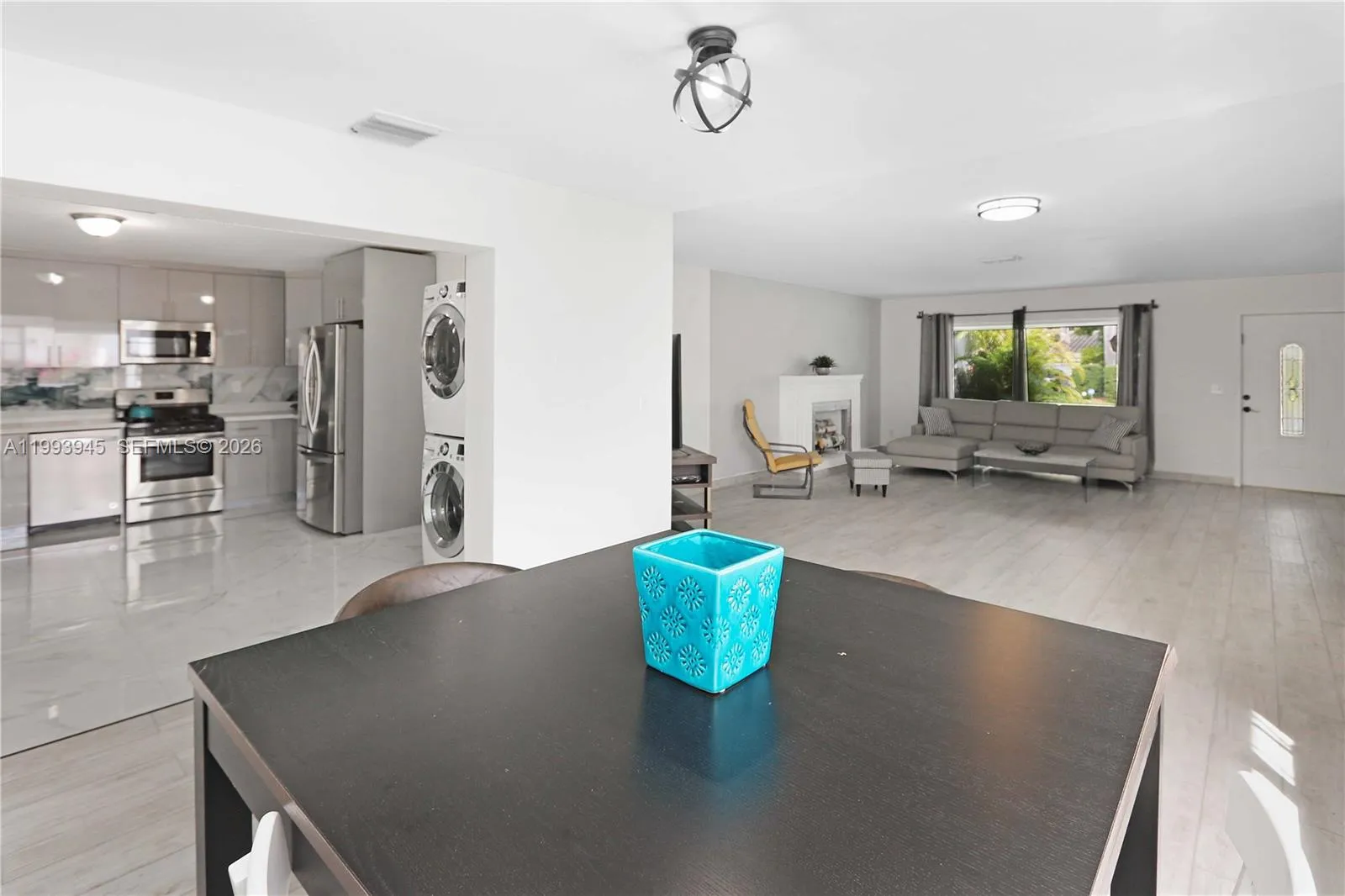 1510 Hayes St 0, Hollywood, Florida 33020, Hollywood, Florida 33020, 3 Bedrooms Bedrooms, ,2 BathroomsBathrooms,Residential Lease,For Rent,1510 Hayes St 0, Hollywood, Florida 33020,A11993945