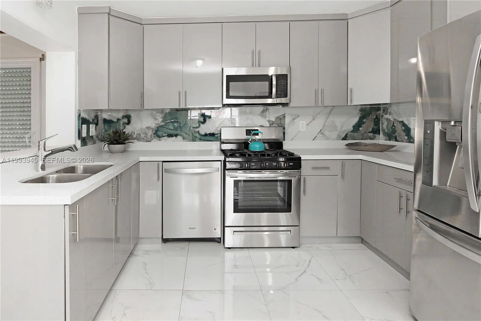 1510 Hayes St 0, Hollywood, Florida 33020, Hollywood, Florida 33020, 3 Bedrooms Bedrooms, ,2 BathroomsBathrooms,Residential Lease,For Rent,1510 Hayes St 0, Hollywood, Florida 33020,A11993945