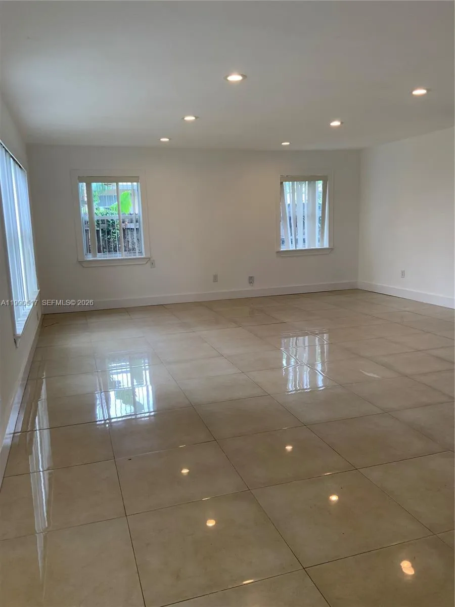 1970 Nw 192nd Ter, Miami Gardens, Florida 33056, Miami Gardens, Florida 33056, 3 Bedrooms Bedrooms, ,2 BathroomsBathrooms,Residential,For Sale,1970 Nw 192nd Ter, Miami Gardens, Florida 33056,A11990517