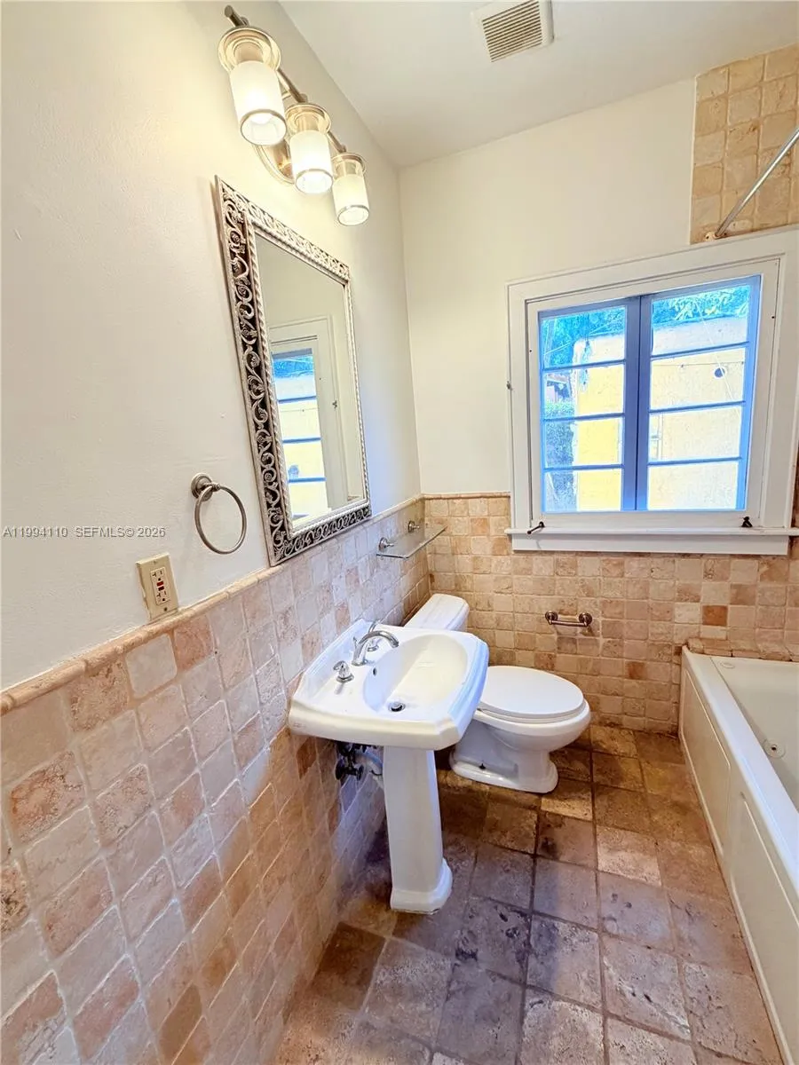 1306 Madrid St, Coral Gables, Florida 33134, Coral Gables, Florida 33134, 3 Bedrooms Bedrooms, ,2 BathroomsBathrooms,Residential Lease,For Rent,1306 Madrid St, Coral Gables, Florida 33134,A11994110