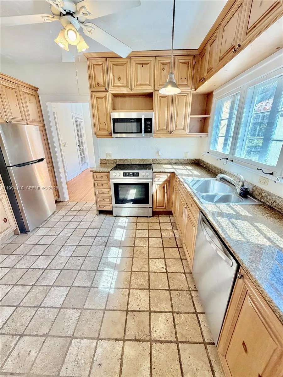 1306 Madrid St, Coral Gables, Florida 33134, Coral Gables, Florida 33134, 3 Bedrooms Bedrooms, ,2 BathroomsBathrooms,Residential Lease,For Rent,1306 Madrid St, Coral Gables, Florida 33134,A11994110