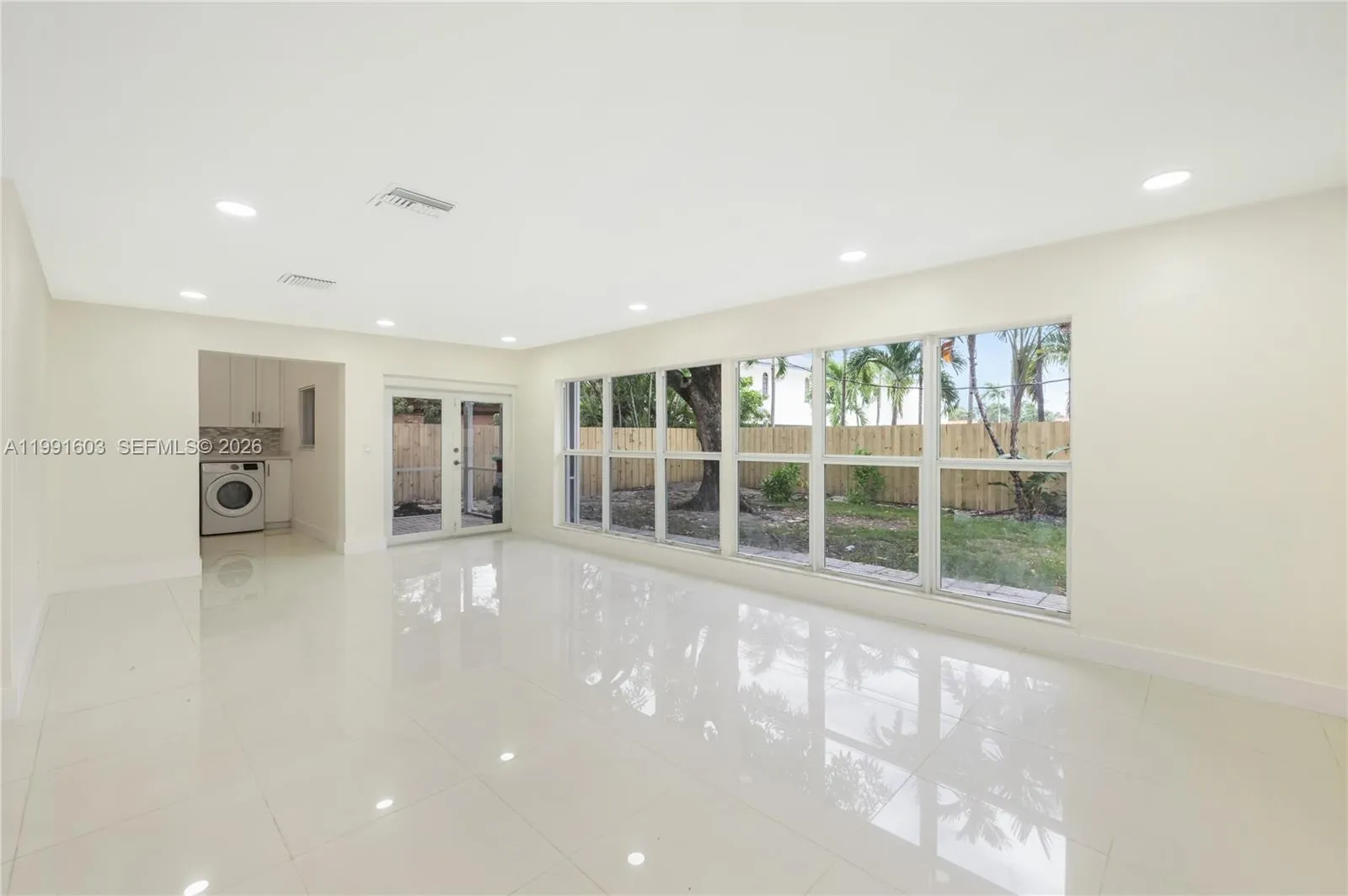 5727 Harrison St, Hollywood, Florida 33023, Hollywood, Florida 33023, 3 Bedrooms Bedrooms, ,2 BathroomsBathrooms,Residential Lease,For Rent,5727 Harrison St, Hollywood, Florida 33023,A11991603