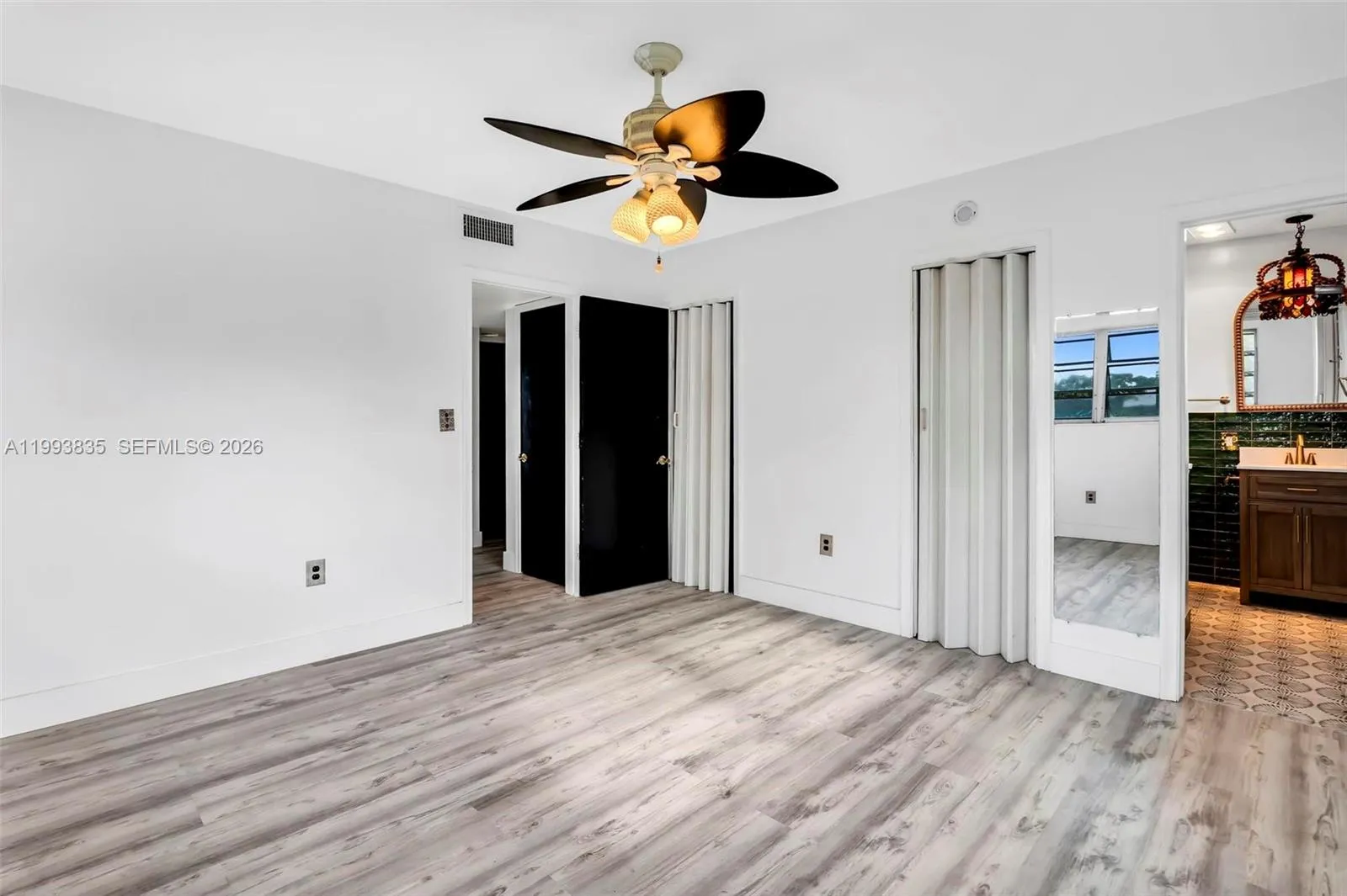 285 Ne 191st St 2925, Miami, Florida 33179, Miami, Florida 33179, 2 Bedrooms Bedrooms, ,2 BathroomsBathrooms,Residential Lease,For Rent,285 Ne 191st St 2925, Miami, Florida 33179,A11993835