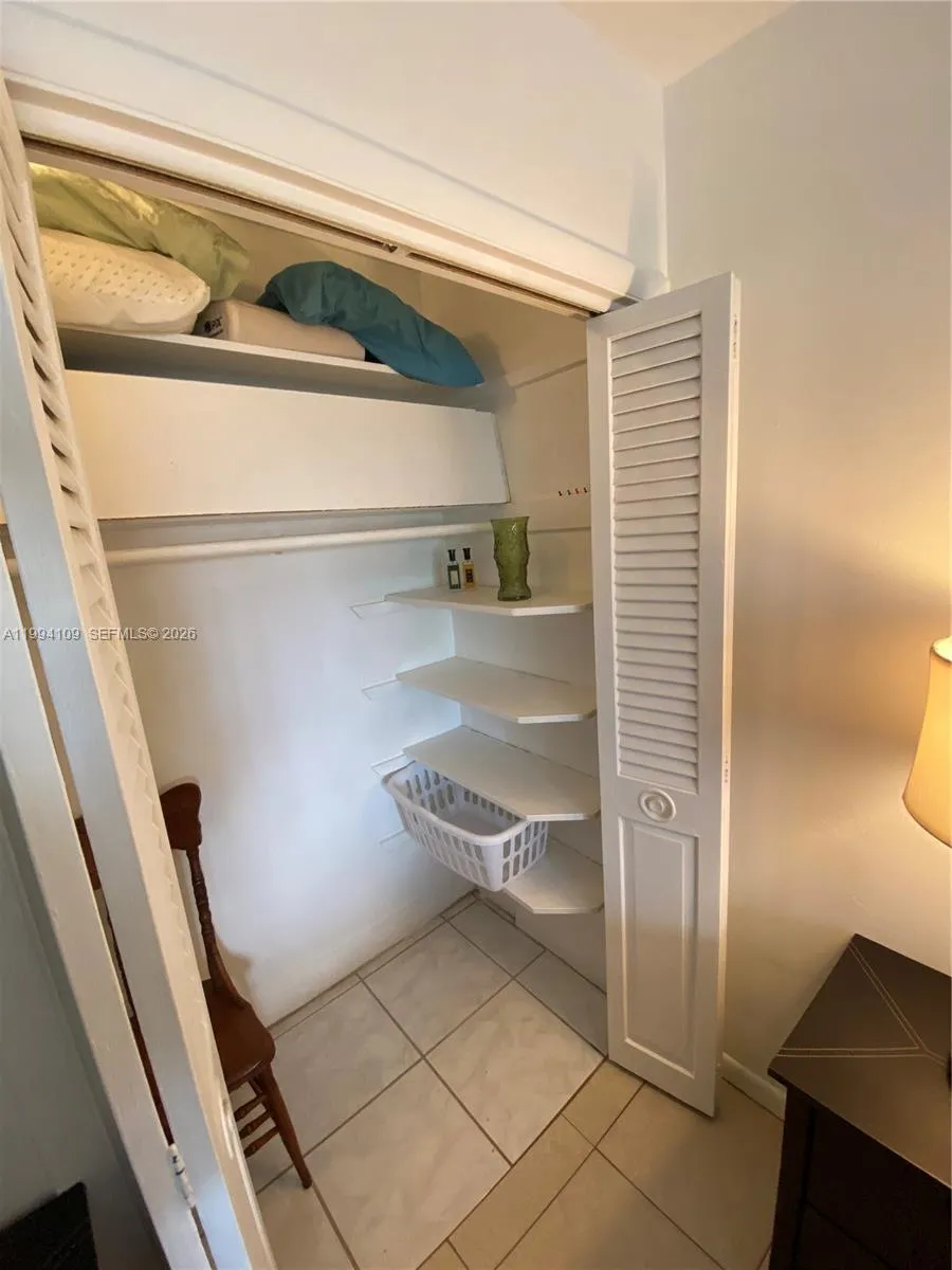 1050 Atlantic Shores Blvd 204, Hallandale Beach, F, Hallandale Beach, Florida 33009, 1 Bedroom Bedrooms, ,1 BathroomBathrooms,Residential Lease,For Rent,1050 Atlantic Shores Blvd 204, Hallandale Beach, F,A11994109