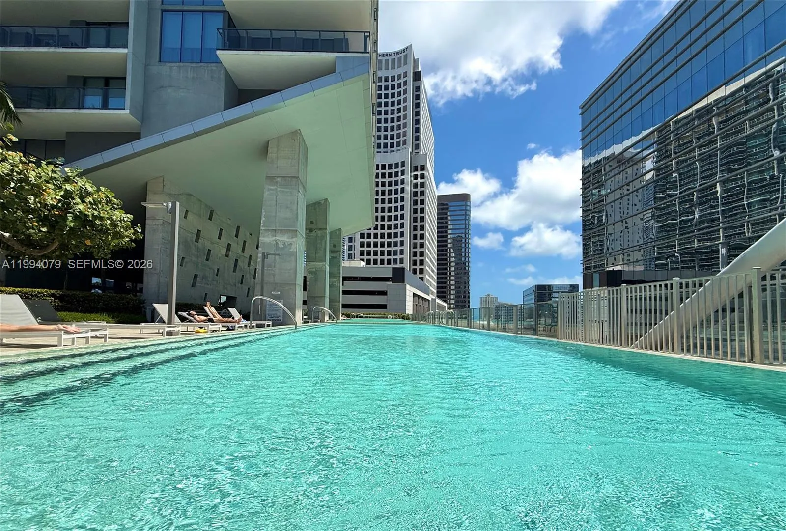 68 Se 6th St 3108, Miami, Florida 33131, Miami, Florida 33131, 1 Bedroom Bedrooms, ,1 BathroomBathrooms,Residential Lease,For Rent,68 Se 6th St 3108, Miami, Florida 33131,A11994079