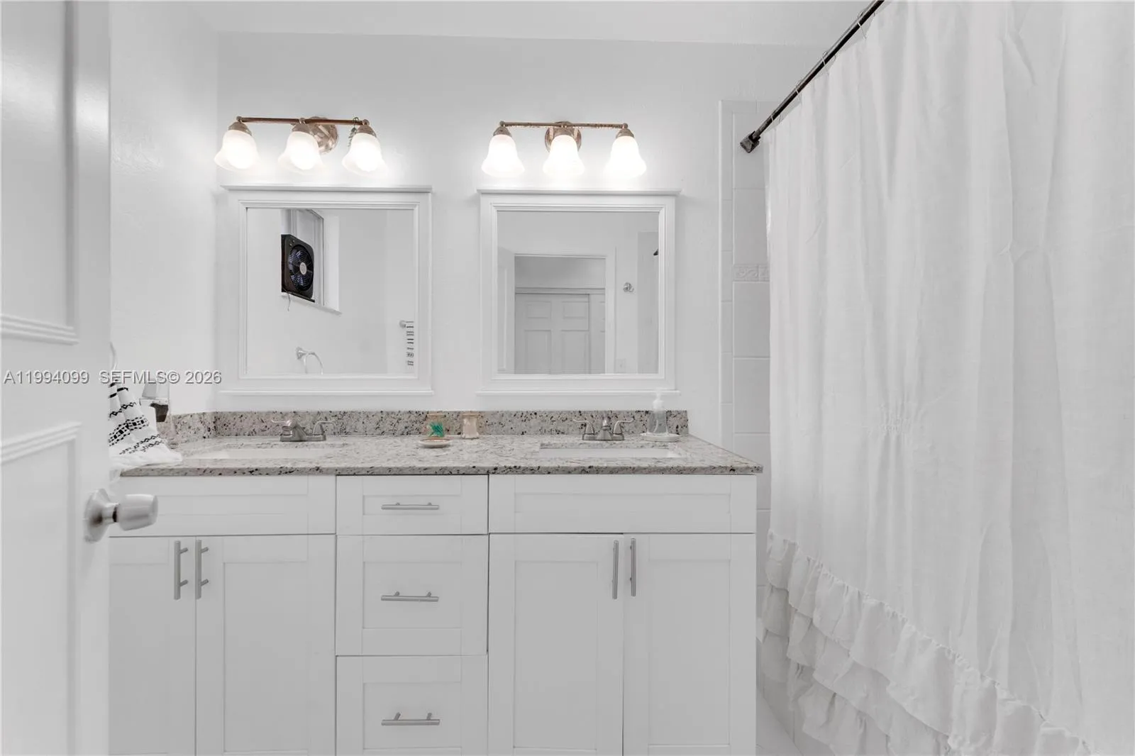 10003 Costa Del Sol Blvd E-67, Doral, Florida 3317, Doral, Florida 33178, 2 Bedrooms Bedrooms, ,2 BathroomsBathrooms,Residential Lease,For Rent,10003 Costa Del Sol Blvd E-67, Doral, Florida 3317,A11994099