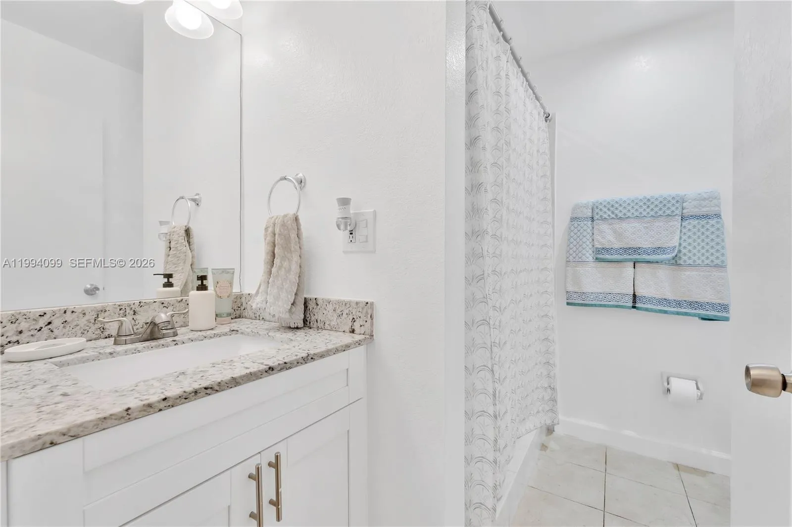 10003 Costa Del Sol Blvd E-67, Doral, Florida 3317, Doral, Florida 33178, 2 Bedrooms Bedrooms, ,2 BathroomsBathrooms,Residential Lease,For Rent,10003 Costa Del Sol Blvd E-67, Doral, Florida 3317,A11994099