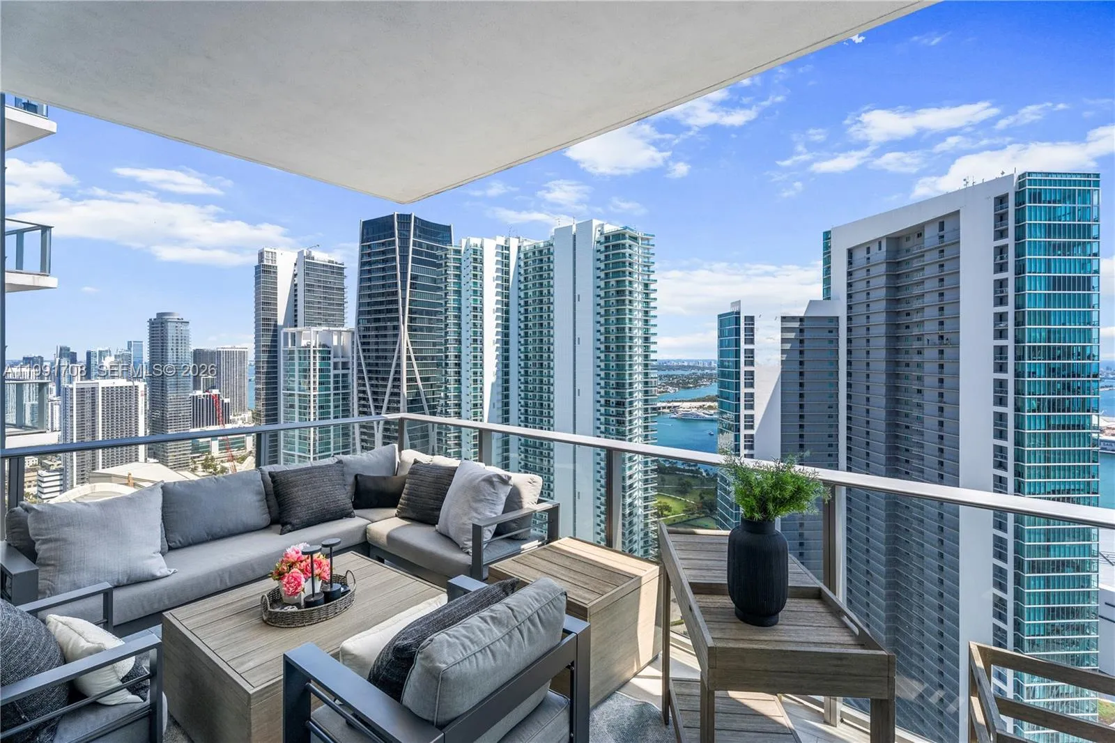 851 Ne 1 Ave 4307, Miami, Florida 33132, Miami, Florida 33132, 2 Bedrooms Bedrooms, ,3 BathroomsBathrooms,Residential Lease,For Rent,851 Ne 1 Ave 4307, Miami, Florida 33132,A11991708