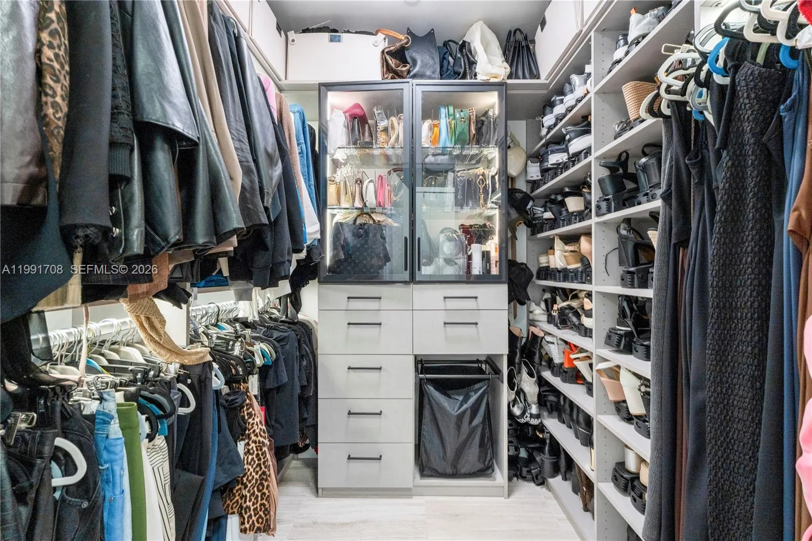 851 Ne 1 Ave 4307, Miami, Florida 33132, Miami, Florida 33132, 2 Bedrooms Bedrooms, ,3 BathroomsBathrooms,Residential Lease,For Rent,851 Ne 1 Ave 4307, Miami, Florida 33132,A11991708