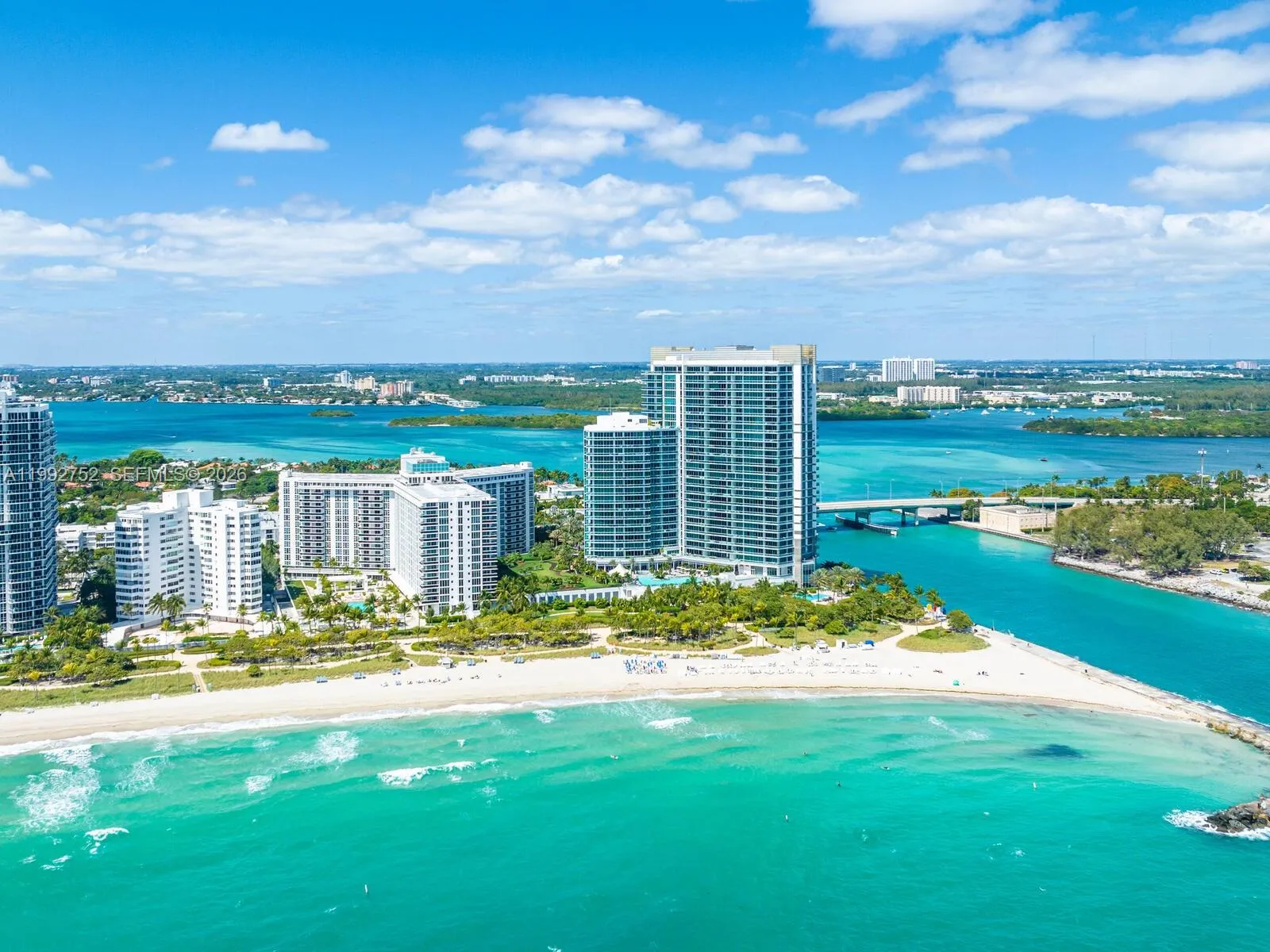 10275 Collins Ave 1107, Bal Harbour, Florida 33154, Bal Harbour, Florida 33154, 1 Bedroom Bedrooms, ,1 BathroomBathrooms,Residential Lease,For Rent,10275 Collins Ave 1107, Bal Harbour, Florida 33154,A11992752