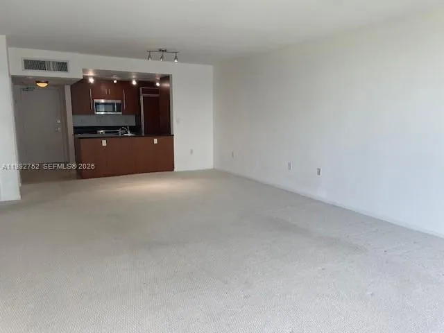 10275 Collins Ave 1107, Bal Harbour, Florida 33154, Bal Harbour, Florida 33154, 1 Bedroom Bedrooms, ,1 BathroomBathrooms,Residential Lease,For Rent,10275 Collins Ave 1107, Bal Harbour, Florida 33154,A11992752