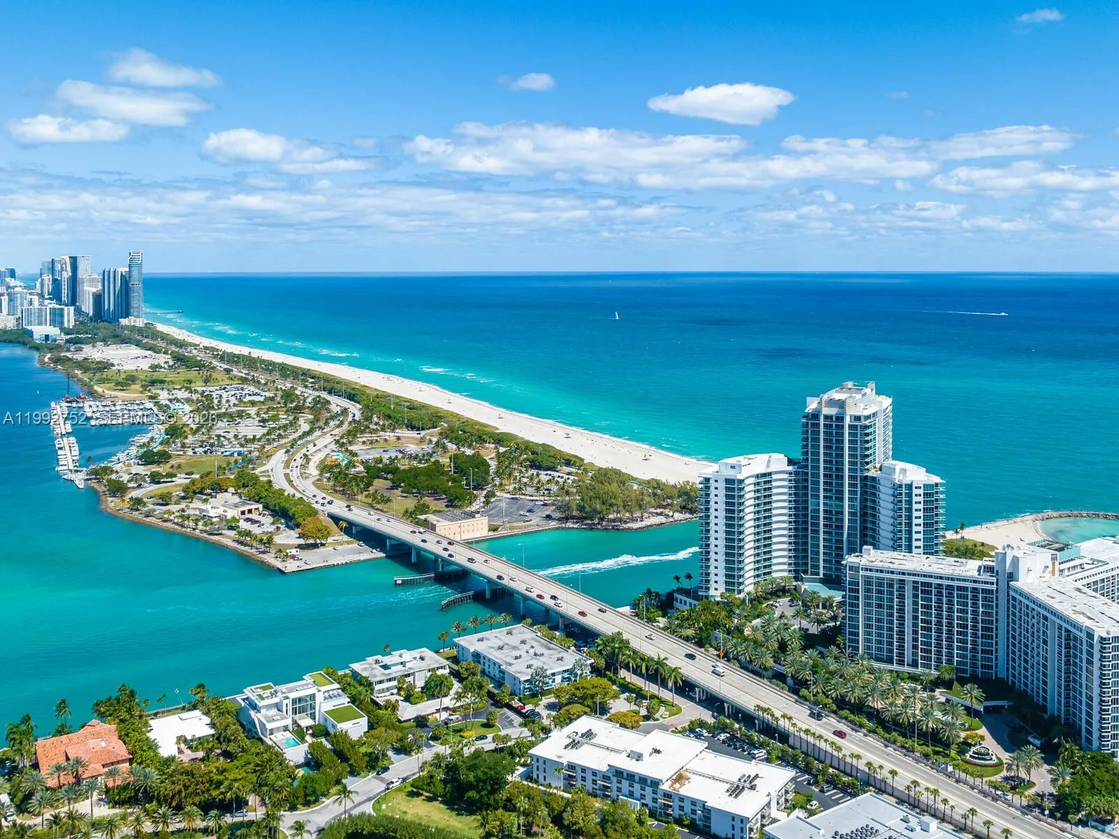10275 Collins Ave 1107, Bal Harbour, Florida 33154, Bal Harbour, Florida 33154, 1 Bedroom Bedrooms, ,1 BathroomBathrooms,Residential Lease,For Rent,10275 Collins Ave 1107, Bal Harbour, Florida 33154,A11992752