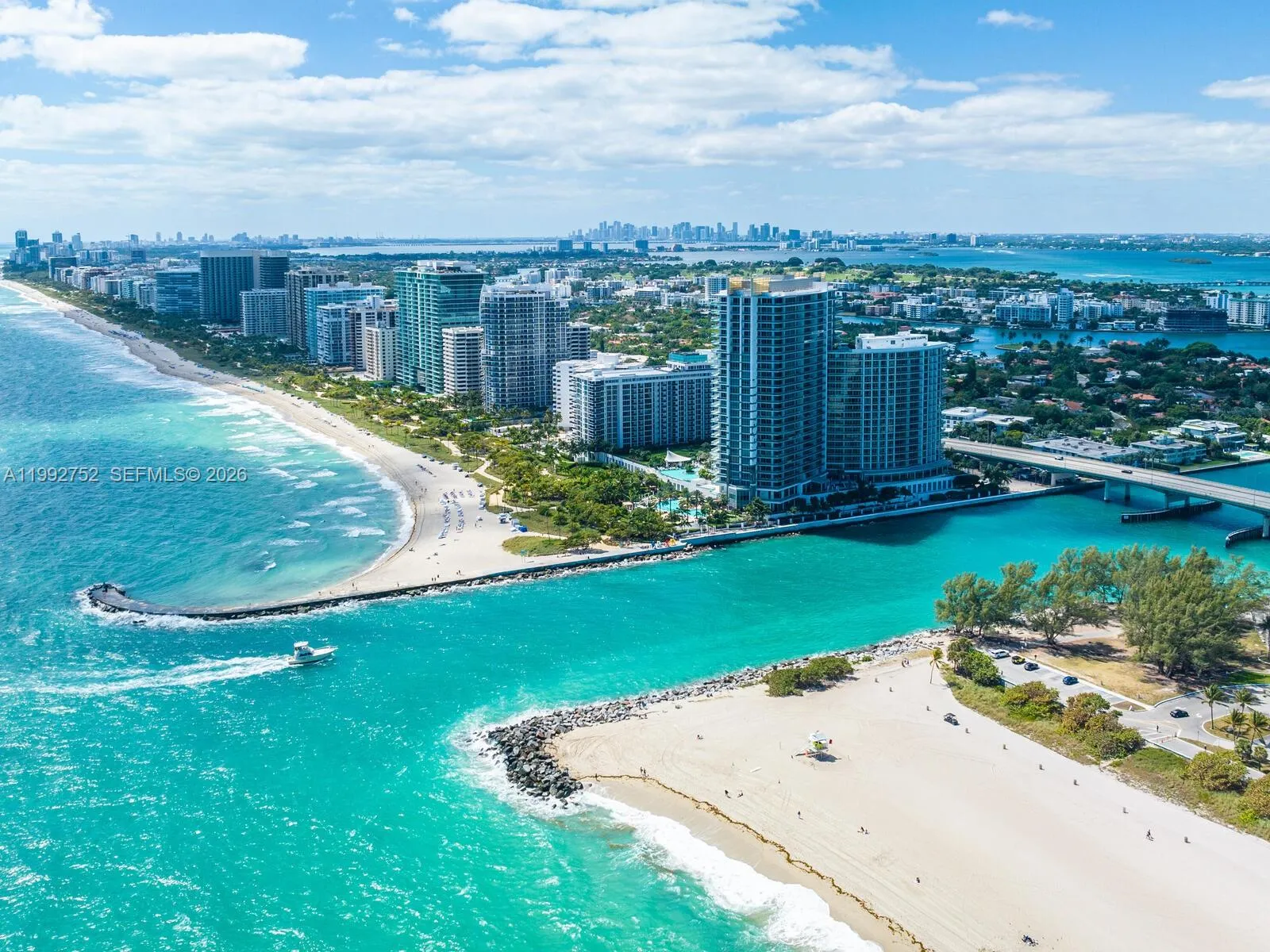 10275 Collins Ave 1107, Bal Harbour, Florida 33154, Bal Harbour, Florida 33154, 1 Bedroom Bedrooms, ,1 BathroomBathrooms,Residential Lease,For Rent,10275 Collins Ave 1107, Bal Harbour, Florida 33154,A11992752