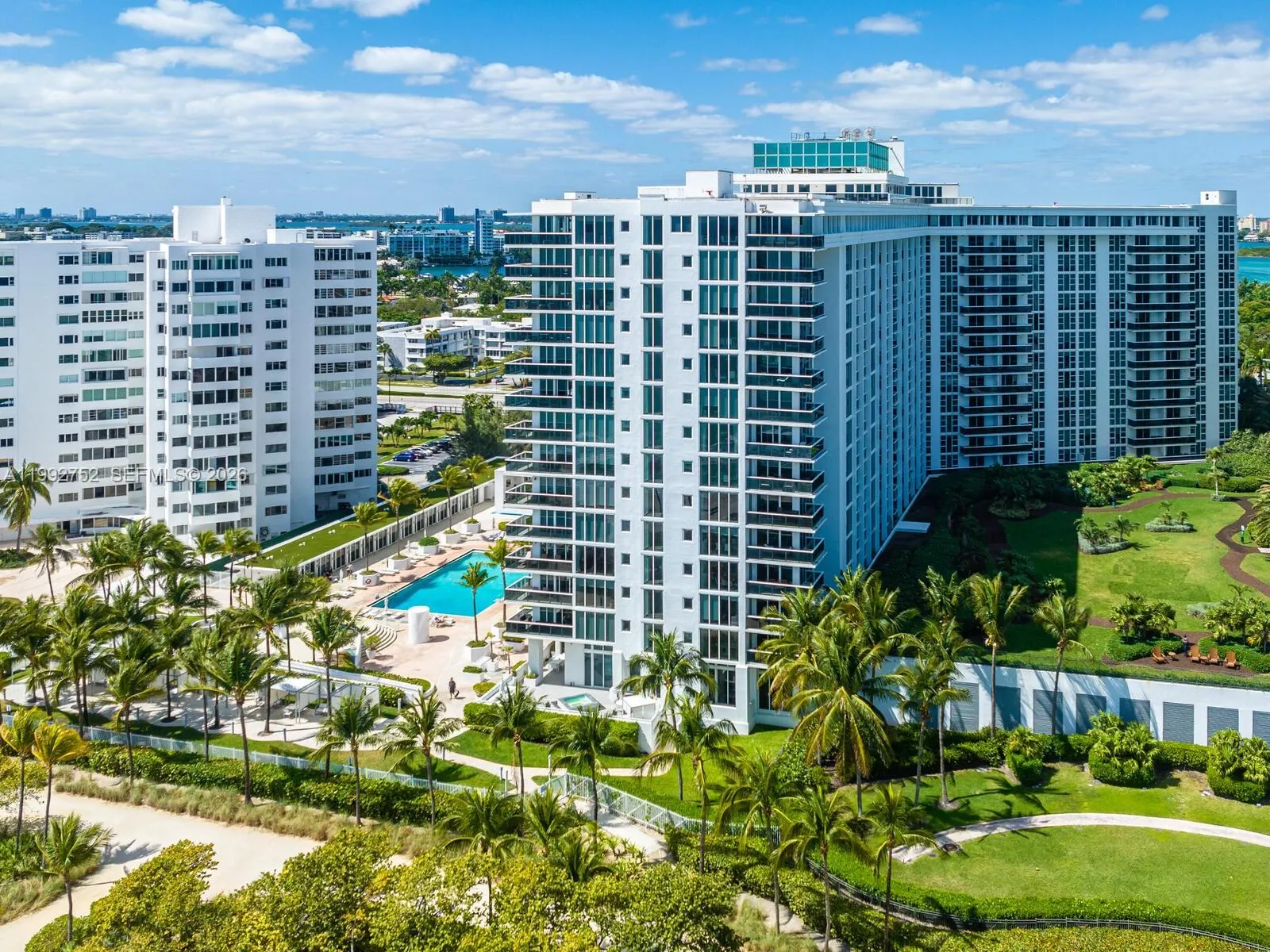 10275 Collins Ave 1107, Bal Harbour, Florida 33154, Bal Harbour, Florida 33154, 1 Bedroom Bedrooms, ,1 BathroomBathrooms,Residential Lease,For Rent,10275 Collins Ave 1107, Bal Harbour, Florida 33154,A11992752