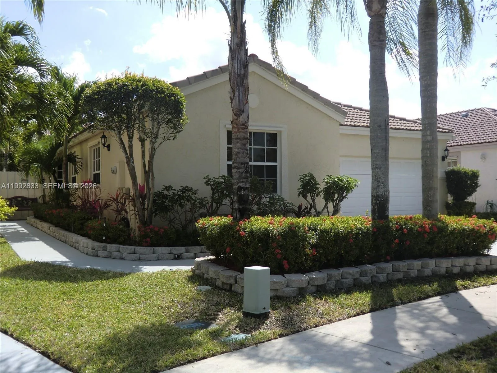 1593 Nw 158th Ave, Pembroke Pines, Florida 33028, Pembroke Pines, Florida 33028, 4 Bedrooms Bedrooms, ,2 BathroomsBathrooms,Residential Lease,For Rent,1593 Nw 158th Ave, Pembroke Pines, Florida 33028,A11992833