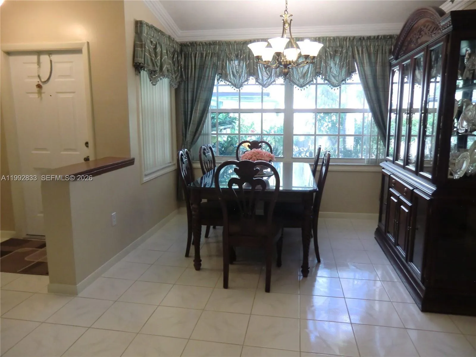 1593 Nw 158th Ave, Pembroke Pines, Florida 33028, Pembroke Pines, Florida 33028, 4 Bedrooms Bedrooms, ,2 BathroomsBathrooms,Residential Lease,For Rent,1593 Nw 158th Ave, Pembroke Pines, Florida 33028,A11992833