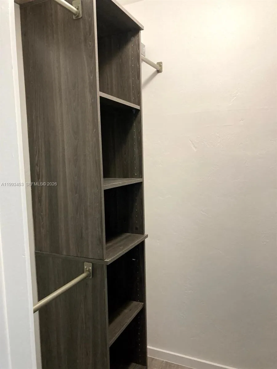 1002 Ne 119th St F, Biscayne Park, Florida 33161, Biscayne Park, Florida 33161, 2 Bedrooms Bedrooms, ,1 BathroomBathrooms,Residential Lease,For Rent,1002 Ne 119th St F, Biscayne Park, Florida 33161,A11993453