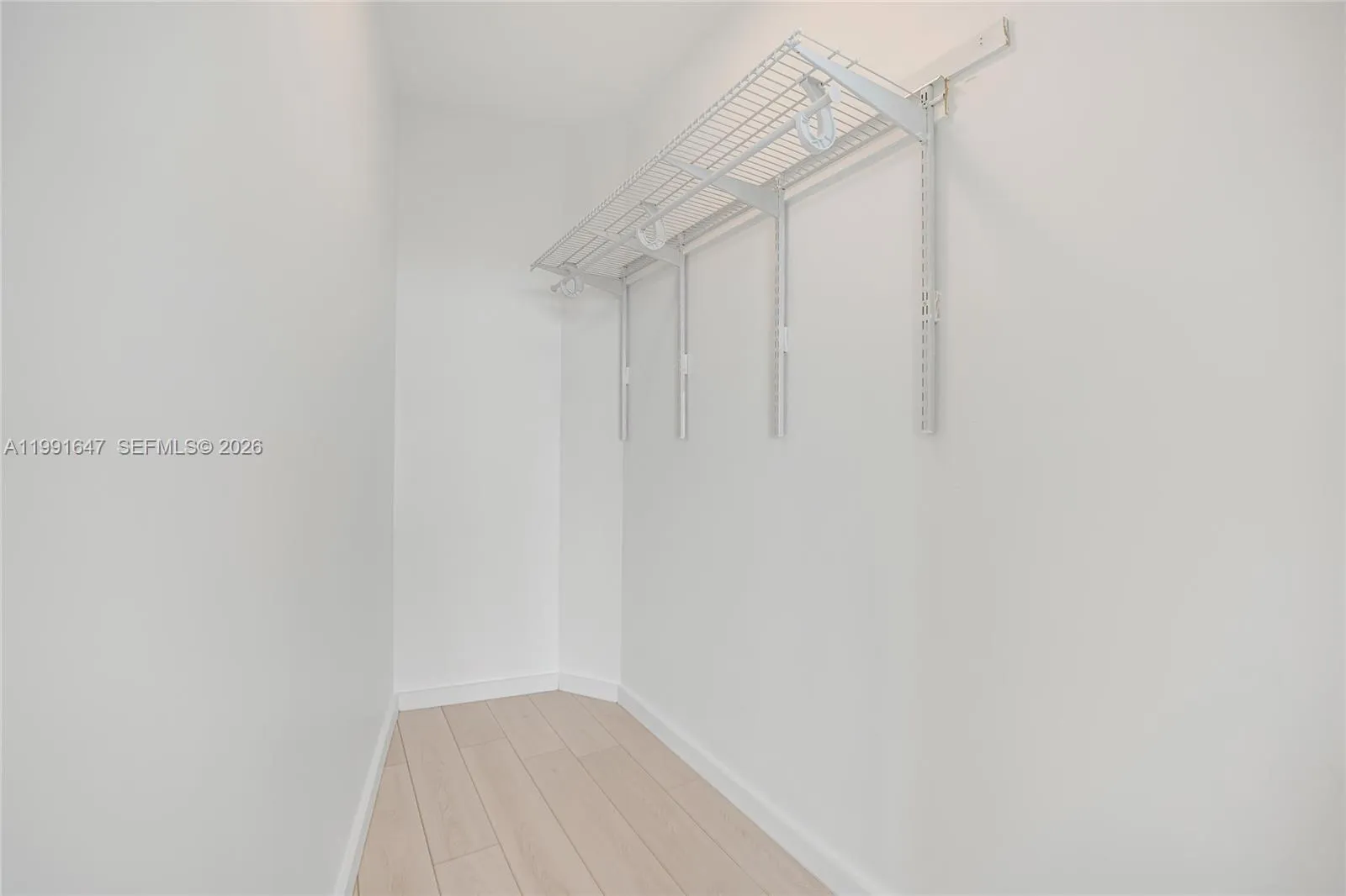 450 Alton Road 906, Miami Beach, Florida 33139, Miami Beach, Florida 33139, 2 Bedrooms Bedrooms, ,2 BathroomsBathrooms,Residential Lease,For Rent,450 Alton Road 906, Miami Beach, Florida 33139,A11991647