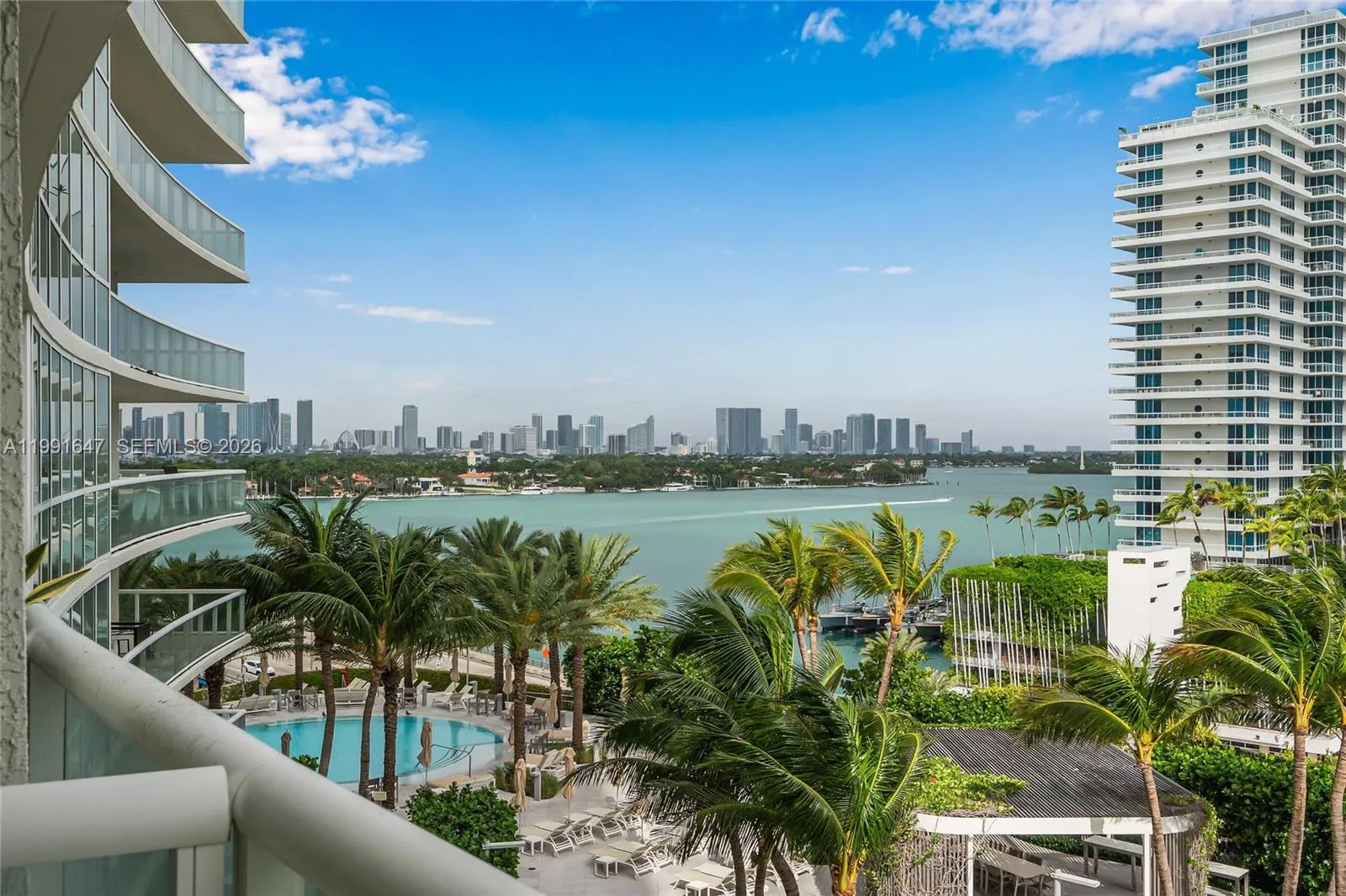 450 Alton Road 906, Miami Beach, Florida 33139, Miami Beach, Florida 33139, 2 Bedrooms Bedrooms, ,2 BathroomsBathrooms,Residential Lease,For Rent,450 Alton Road 906, Miami Beach, Florida 33139,A11991647
