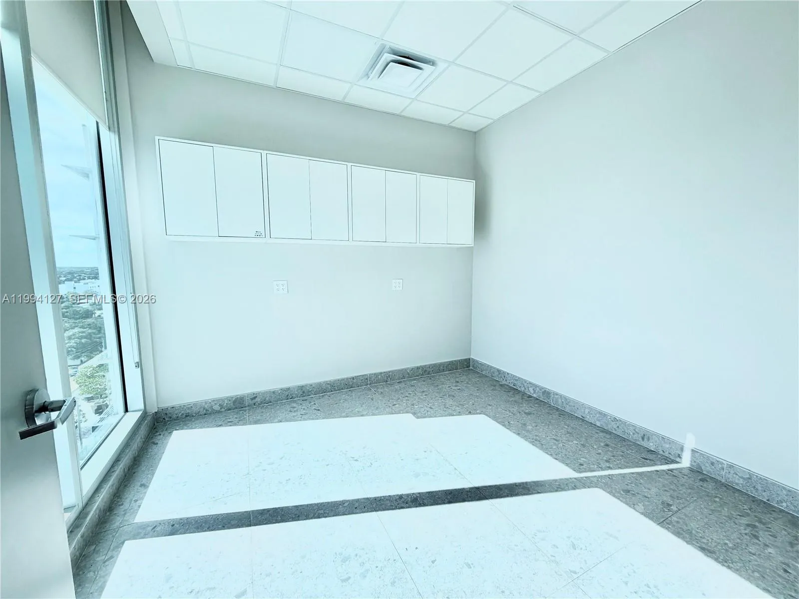 2820 Ne 214th St 1001, Aventura, Florida 33180, Aventura, Florida 33180, ,Commercial Lease,For Rent,2820 Ne 214th St 1001, Aventura, Florida 33180,A11994127