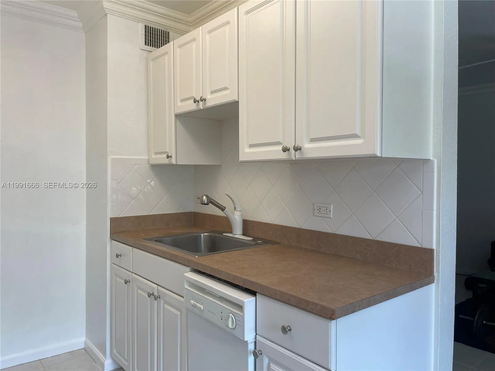 1405 Miami Rd 23, Fort Lauderdale, Florida 33316, Fort Lauderdale, Florida 33316, 1 Bedroom Bedrooms, ,1 BathroomBathrooms,Residential,For Sale,1405 Miami Rd 23, Fort Lauderdale, Florida 33316,A11991666