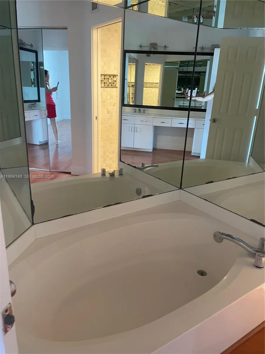 3530 Mystic Pointe Dr 1509, Aventura, Florida 3318, Aventura, Florida 33180, 2 Bedrooms Bedrooms, ,2 BathroomsBathrooms,Residential Lease,For Rent,3530 Mystic Pointe Dr 1509, Aventura, Florida 3318,A11994149