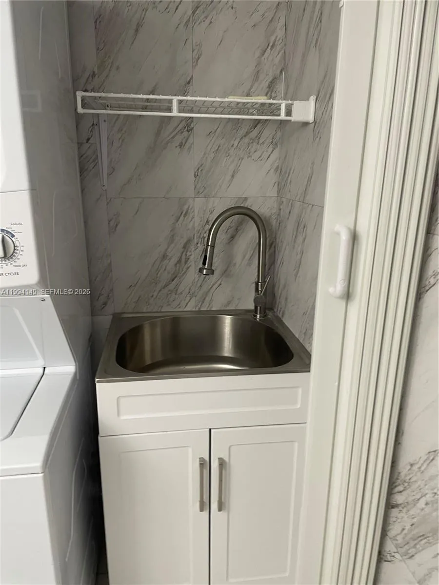 3530 Mystic Pointe Dr 1509, Aventura, Florida 3318, Aventura, Florida 33180, 2 Bedrooms Bedrooms, ,2 BathroomsBathrooms,Residential Lease,For Rent,3530 Mystic Pointe Dr 1509, Aventura, Florida 3318,A11994149